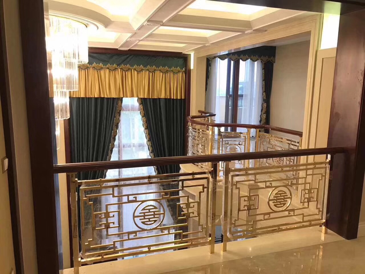 1637551693760481.jpg 1637551693760481.jpg